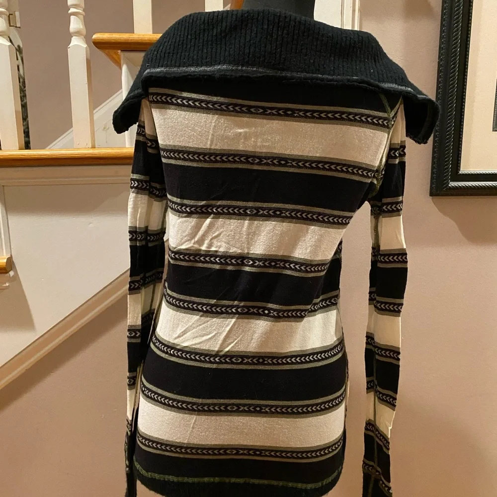 Free People Pullover Knit Top - Picture 2 of 3